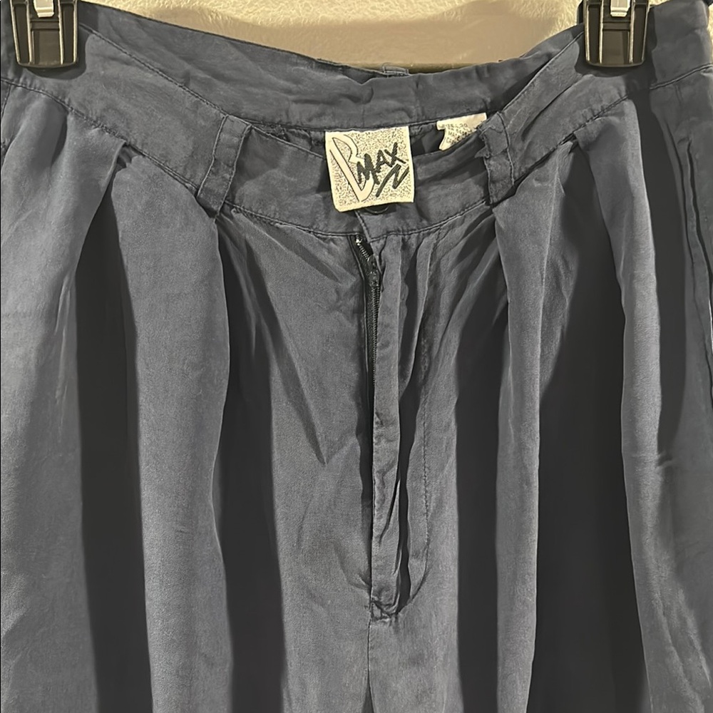 100% Silk vintage Max Blue Pleated Pants